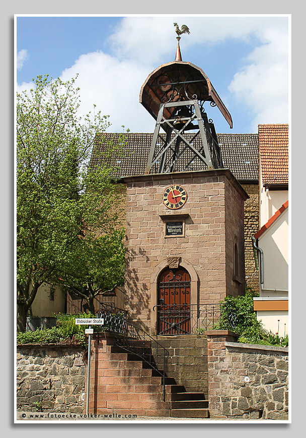 Glockenturm in Wörsbach
